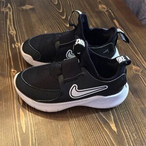 Nike Kids Black and White Slip-On Sneakers